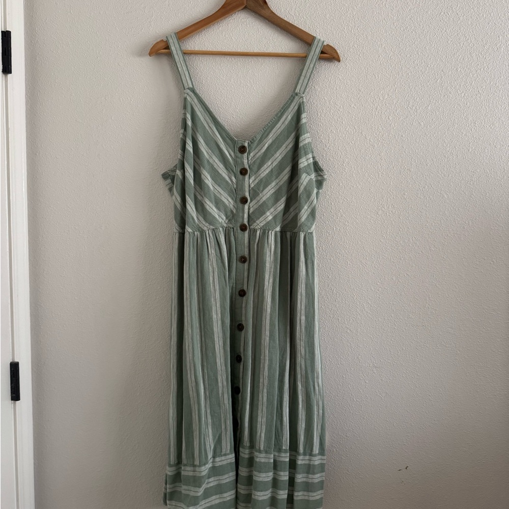 Universal Thread Sage Striped Midi Dress